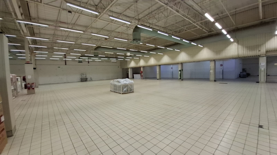 To Let commercial Property for Rent in Brackenfell Central Western Cape